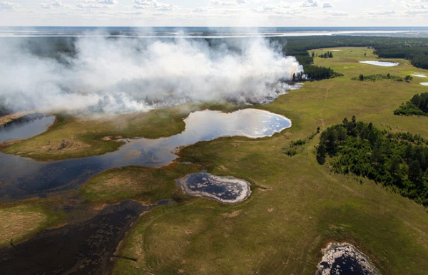 Nghiên cứu trước đây chỉ tính đến lượng khí thải từ sự phân hủy của chất hữu cơ trong đất đóng băng vĩnh cửu. Còn nghiên cứu hiện tại xem xét nồng độ khí metan trong không khí.