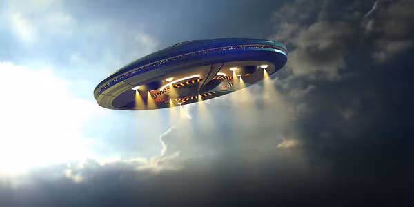 Ngay sau đó, theo báo cáo của KGB, tất cả tàn tích của chiếc đĩa bay và những thi thể biến thành đá của những người lính được đưa đến một cơ sở nghiên cứu khoa học bí mật gần Moscow để làm rõ.