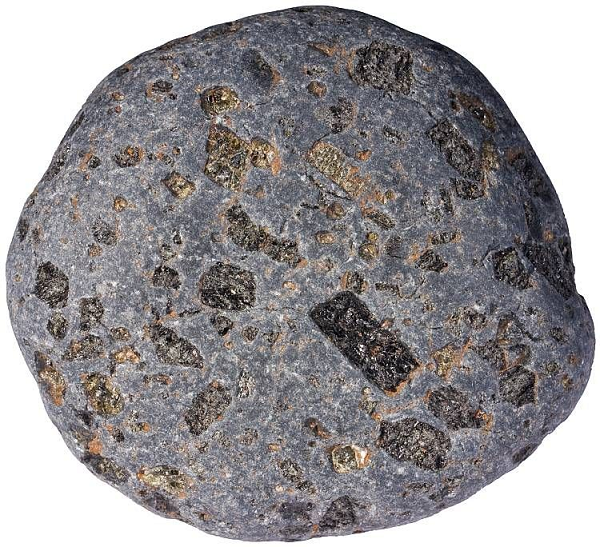 Tên của loại đá này có nguồn gốc từ tiếng Hy Lạp là "Basanos" cũng có nghĩa là đá thử vàng (đá chạm), được sử dụng để kiểm nghiệm kim loại quý, hợp kim.