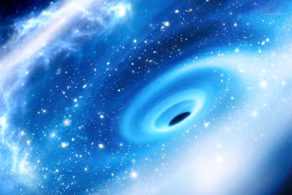 Nếu thay Mặt trời hiện tại bằng một lỗ đen, Trái đất sẽ không bị hút vào mà tiếp tục quay quanh lỗ đen. Quan niệm lỗ đen hút vật chất là sai lầm, nó thực chất chỉ hút vật chất dưới dạng gió sao phát tán ra từ các ngôi sao ở gần.