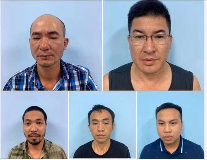 Ha Noi: Bat 6 con bac dang sat phat nhau trong cho hoa Quang An