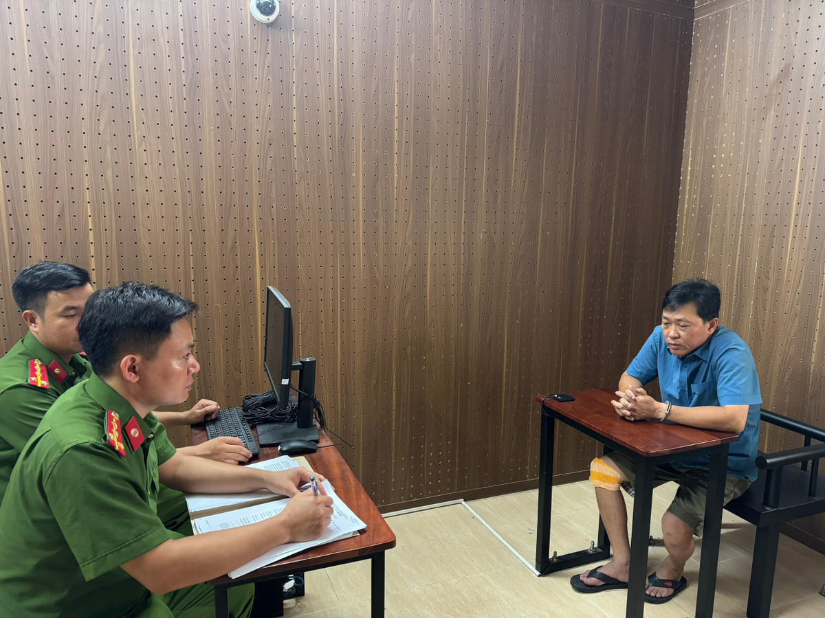 Thanh Hoa: Bat doi tuong say ruou chui bo de dap pha tai san