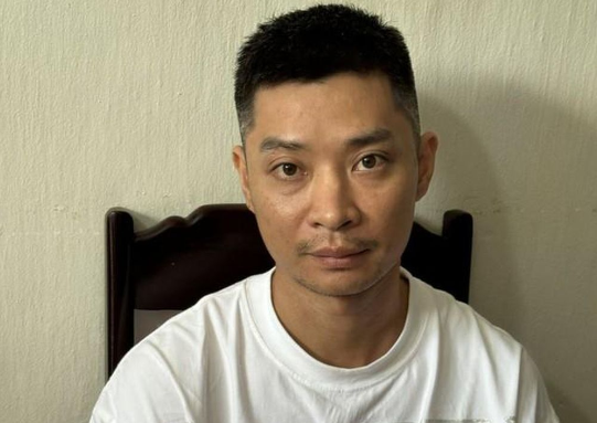 Bat doi tuong lua dao hon 100 “dan choi hang nong“ o Thanh Hoa