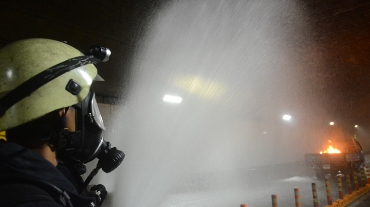 Diễn tập phòng cháy chữa cháy, cứu nạn – cứu hộ là công tác thường niên của Trung tâm quản lý đường hầm sông Sài Gòn.