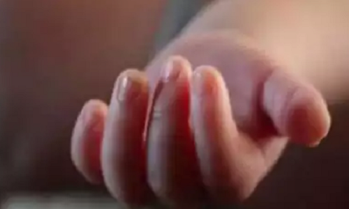 Giận bạn trai, cô gái trẻ hại chết con gái 5 tháng tuổi Gian ban trai, co gai tre hai chet con gai 5 thang tuoi