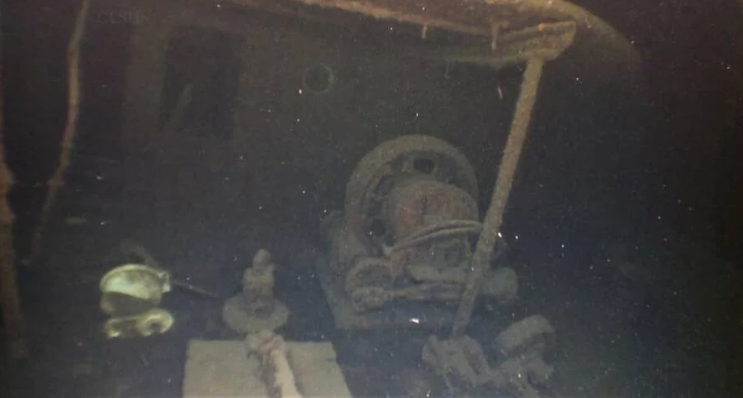 Phát hiện xác tàu đắm 80 năm tuổi dưới đáy hồ - Hình 2 Phat hien xac tau dam 80 nam tuoi duoi day ho-Hinh-2