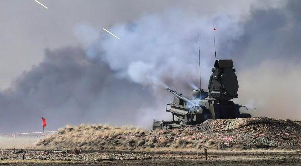 Nga ban ha 4 may bay khong nguoi lai cua Ukraine