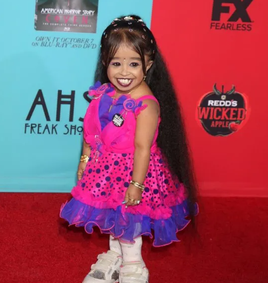 Câu chuyện truyền cảm hứng của người phụ nữ thấp nhất thế giới - Hình 4 Cau chuyen truyen cam hung cua nguoi phu nu thap nhat the gioi-Hinh-4