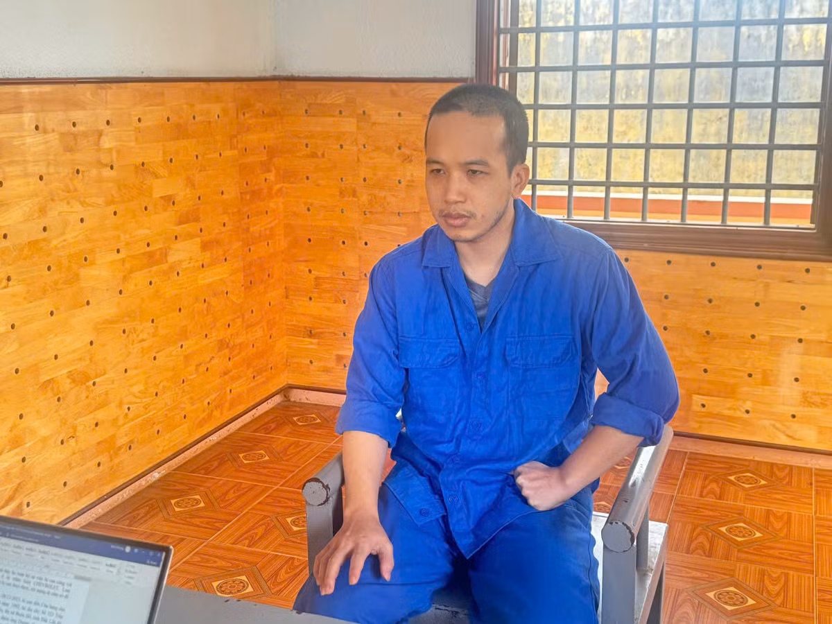 Bat 3 doi tuong thue xe o to tu lai roi mang di ban-Hinh-2