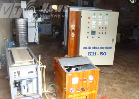 Ky su Viet sang che o to chay bang… nuoc la-Hinh-3