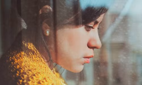 So phan cay dang cua co gai nghien phim khieu dam