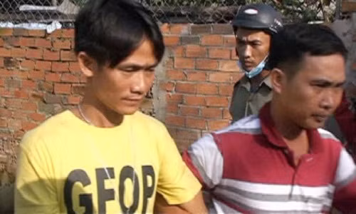 Lanh nguoi ve binh than cua nguoi cha giet con chon xac trong nha-Hinh-2