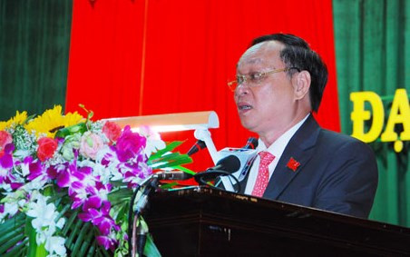 Ông Lê Diễn - Bí thư Tỉnh ủy Đắk Nông Ông Lê Diễn sinh ngày 16/4/1960, quê quán tại Cát Lâm, Phù Cát, Bình Định. Trước khi được bầu giữ chức vụ Bí thư, ông Diễn từng là Trưởng đoàn Đại biểu Quốc hội tỉnh Đắk Nông, Chủ tịch Ủy ban Nhân dân tỉnh Đắk Nông.