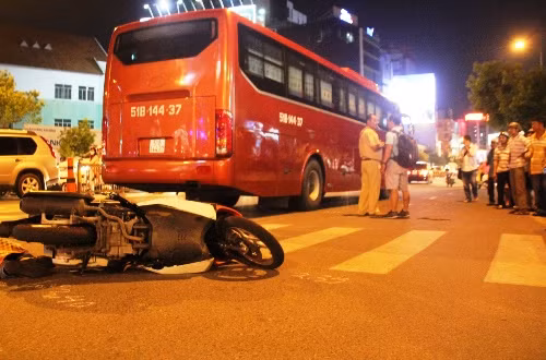 Nhung vu tai nan giao thong tham khoc tuan qua (20/9 - 26/9/2015)-Hinh-9