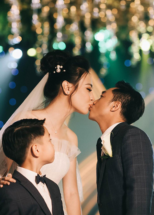 Bé Subeo góp mặt trong đám cưới của Cường Đô la và Đàm Thu Trang.