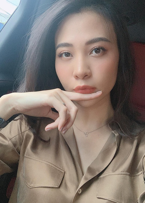 Trước đám cưới, Đàm Thu Trang từng vướng nghi vấn mang bầu nhưng cô khéo phủ nhận tin đồn bầu bí. Theo Cường Đô la, vợ chồng anh đều mong có con.