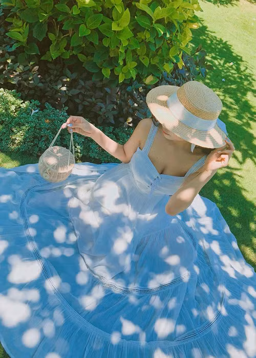 Nữ ca sĩ lấy chồng ở độ tuổi 21. Hiện tại, tổ ấm của cô vô cùng hạnh phúc.