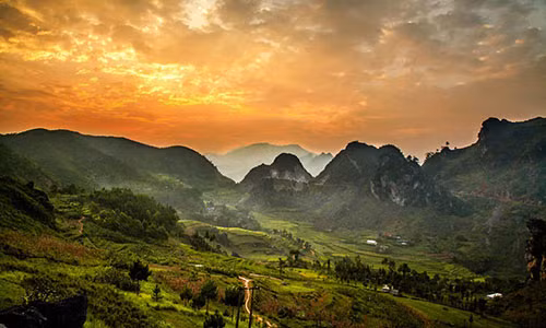 Réhahn Croquevielle, nhiếp ảnh gia người Pháp khiến người xem rung động bởi những hình ảnh tuyệt đẹp trên khắp Việt Nam.