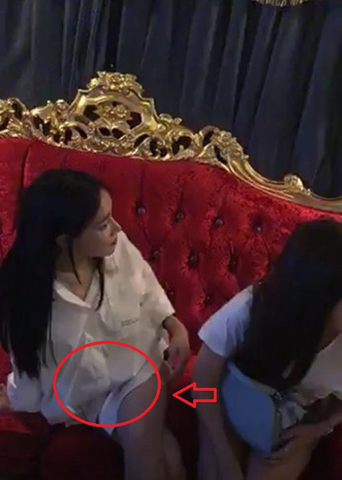 Sau khi cưới, Nhã Phương ít xuất hiện và tạm ngừng mọi hoạt động giải trí để tránh gây chú ý. Ảnh: Vietnamnet