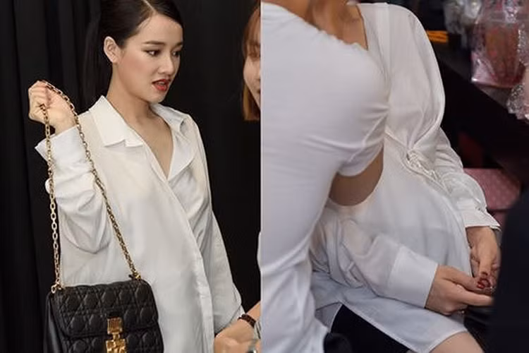 Dù mặc trang phục rộng nhưng Nhã Phương vẫn không thể giấu được vòng hai lùm lùm. Ảnh: Vietnamnet