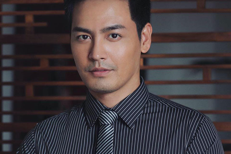 Tháng 7 năm nay, Phan Anh tiếp tục vướng ồn ào. Cụ thể, anh bị cư dân mạng chỉ trích gay gắt vì tỏ ra ít quan tâm đến vụ cháy rừng ở Hà Tĩnh, trong khi từng bày tỏ cảm xúc mãnh liệt khi hay tin cháy nhà thờ Đức Bà ở Paris hồi tháng 4/2019.