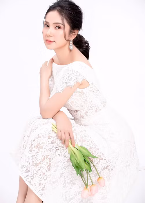 Theo Vietnamnet, câu nói xúc phạm về nghề nghiệp trong lúc nóng giận của chồng là nguyên nhân khiến Việt Trinh quyết định chia tay dù còn rất yêu chồng.