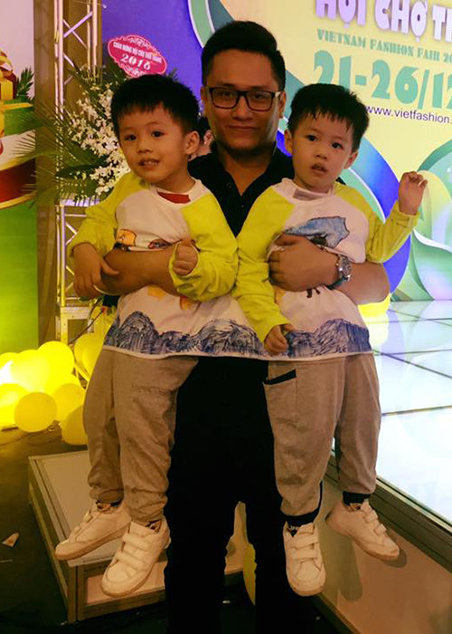 Từ khi ly thân, đến khi chính thức ly hôn và sau đó, Hoàng Nghĩa là người trực tiếp nuôi nấng, chăm sóc hai cậu con trai của anh và Hoàng Linh.