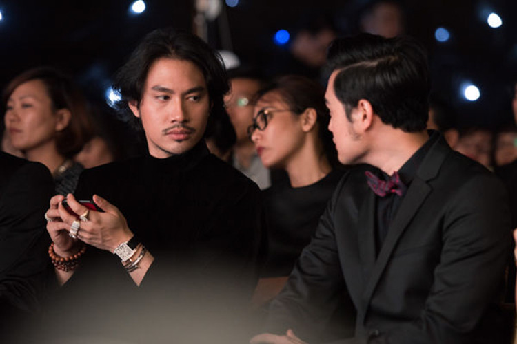 Lý Quí Khánh chia sẻ, Quang Vinh dìu dắt anh từ những bước đầu tiên, cho anh biết thêm nhiều điều về showbiz. Ảnh: Saostar