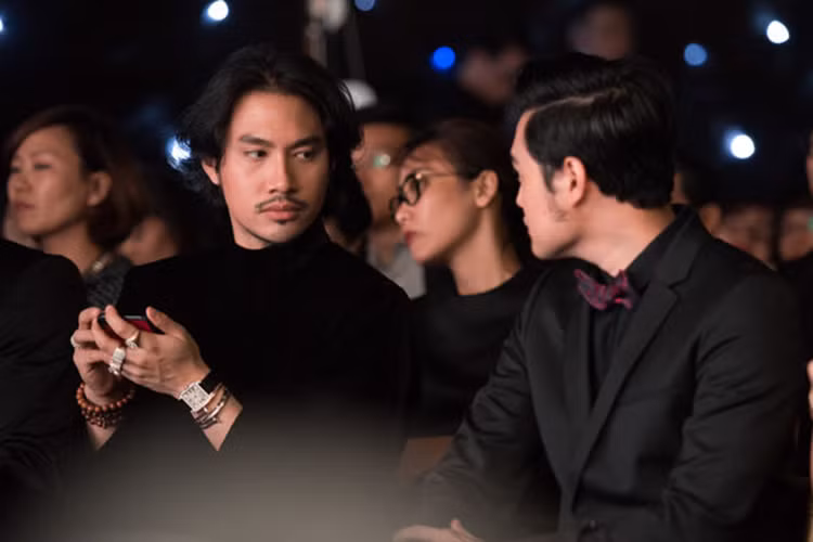 Lý Quí Khánh chia sẻ, Quang Vinh dìu dắt anh từ những bước đầu tiên, cho anh biết thêm nhiều điều về showbiz. Ảnh: Saostar