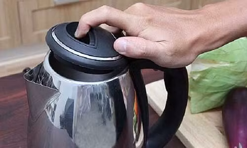 7 sai lam khien am sieu toc nhanh hong de chay no lam hai cho ca nha-Hinh-4