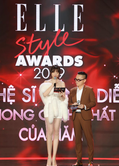 Về lùm xùm đọc tên Châu Bùi thành từ nhạy cảm, Hari Won chọn cách giữ im lặng.