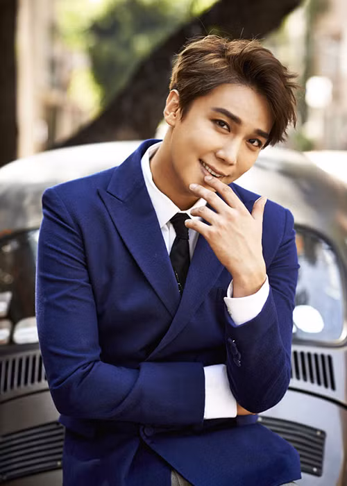 Park Jung Min một mực phủ nhận chuyện từng hẹn hò Park Jung Min.