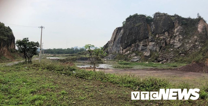 Do vat Hai Phong quan thao mot ngay trong hang ha thu cop khong lo-Hinh-4