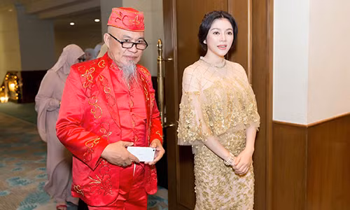 Su that Ly Nha Ky lam con nuoi cac ty phu, quan he the nao?-Hinh-3