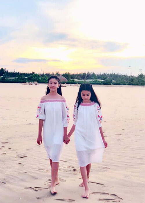 Mới 14 tuổi, Lọ Lem đã được dự đoán là hoa hậu trong tương lai.