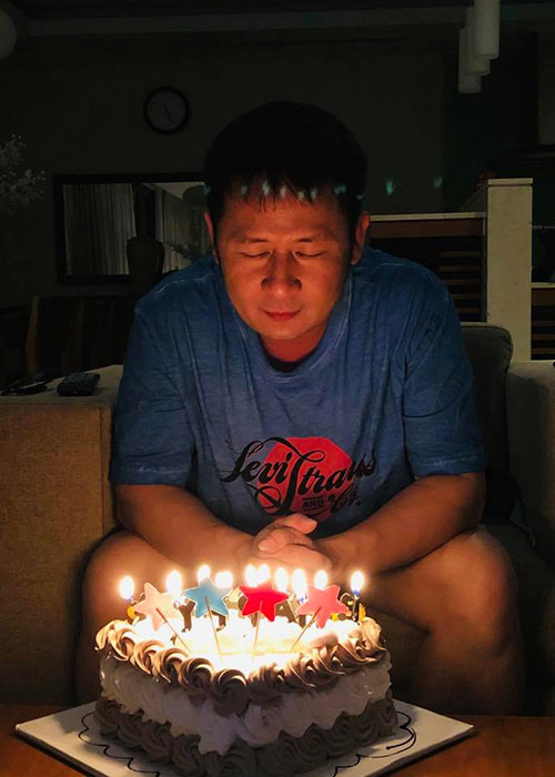 Cuộc sống độc thân của Bằng Kiều bình yên.