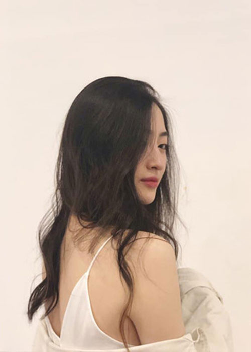 "Tôi nghĩ, nếu không được danh hiệu gì thì tôi sẽ tiếp tục rèn luyện, học tập và có thể sẽ trở lại vào một ngày không xa", Thùy Linh nói.