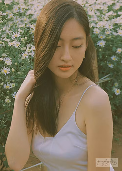 Trước đó, trên trang cá nhân, Thùy Linh đăng tải không ít hình ảnh đời thường.