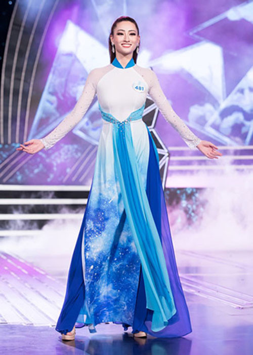 Người đẹp đến từ Cao Bằng ở phần thi ứng xử cho biết khoảnh khắc khiến cô tự hào nhất và cho là đẹp nhất là được xướng tên ở top 5, đặc biệt khoảnh khắc sẽ đẹp hơn khi cô trở thành tân hoa hậu. Có thể thấy, Thùy Linh rất tự tin cô sẽ giành vương miện.