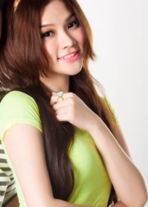 Cựu thành viên nhóm Mây Trắng được mệnh danh là nàng “công chúa của Vpop”.