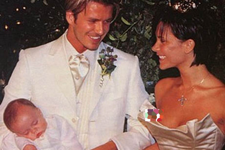 Khoảnh khắc ngọt ngào của Beck - Vic trong đám cưới.