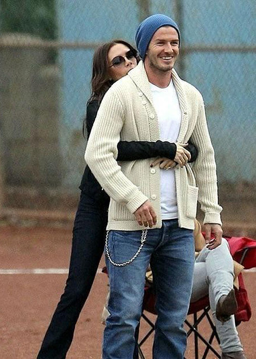 Tình cảm của cặp đôi vẫn mặn nồng dù kết hôn đã lâu và có 4 người con.