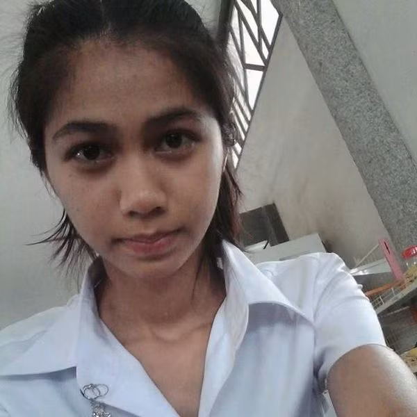 Kanchana đã cố gắng giết mẹ mình để chiếm đoạt tài sản, cứu bạn trai đang ngồi tù.