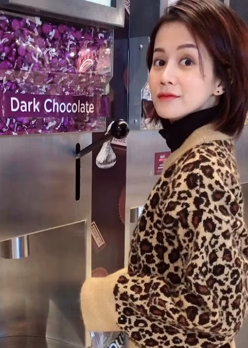 An Nguy tỏ ra vui vẻ trong các clip, hình ảnh được chia sẻ.