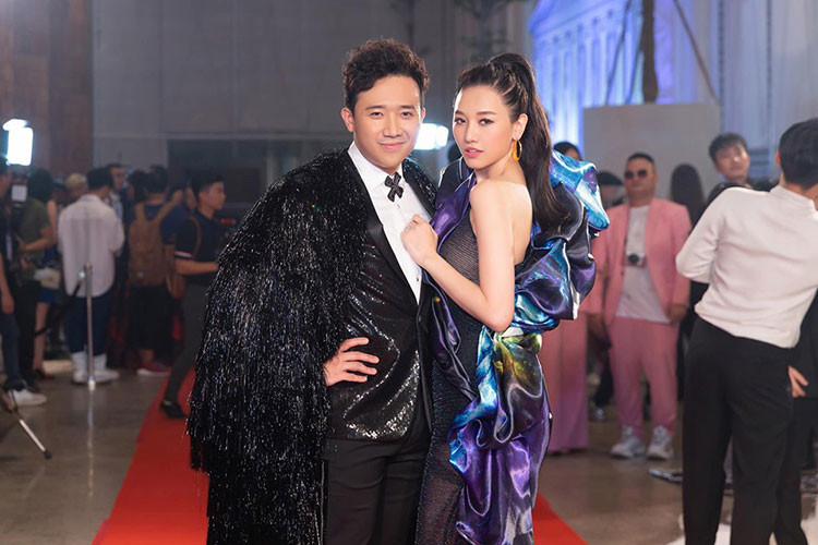 Sau đám cưới, Trấn Thành và Hari Won chứng minh hôn nhân giữa hai người là có thực, chứ không phải chỉ có vỏ bọc hạnh phúc.