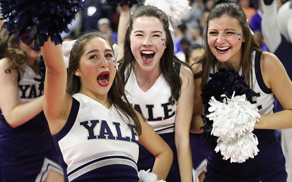 Quen hang hieu di, day la mot moi khoe “dang cap” cua gioi sieu giau-Hinh-3