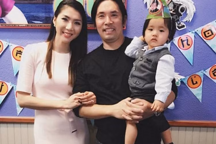 Gần như không có thông tin hay bất kì hình ảnh của chồng cũ Ngọc Quyên sau khi anh xác nhận chuyện ly hôn.