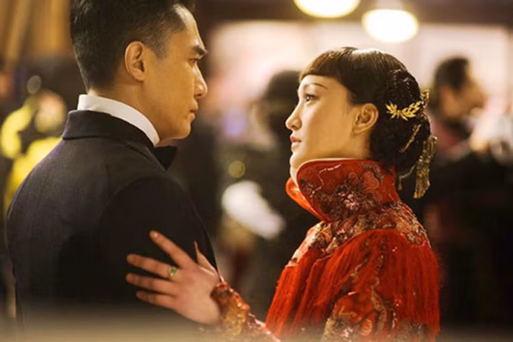 "Đạt ma thuật sư" và "Thính phong giả" là hai bộ phim Lương Triều Vỹ và Châu Tấn đóng chung.