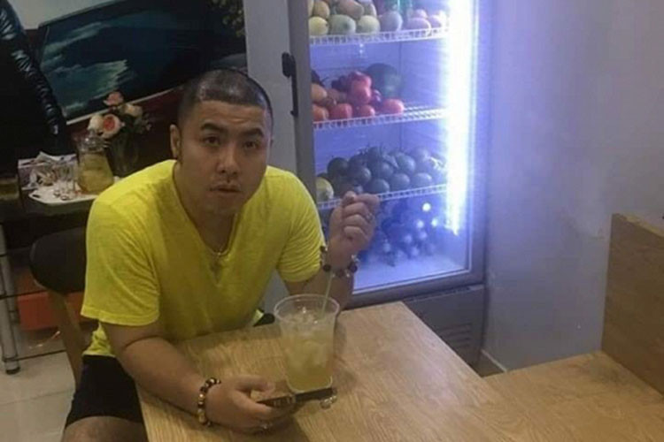 Mỗi lần gặp khán giả đều chê mập đến mức stress cực độ nên Akiran Phan quyết định dao kéo. Ảnh: Tri thức xanh