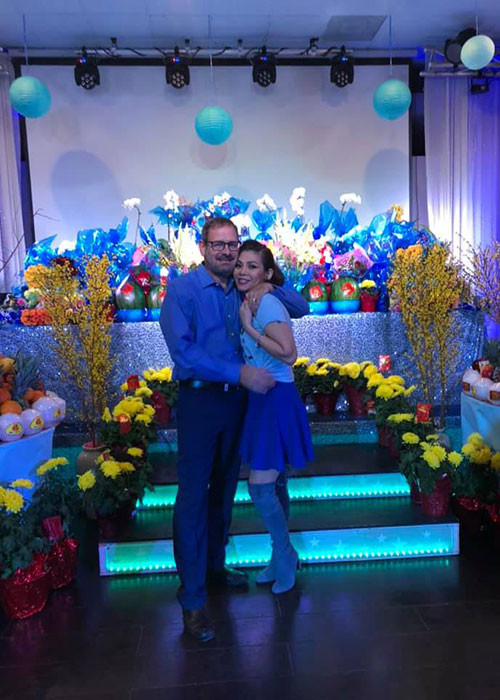 "Điều quan trọng nhất tôi thấy anh ta quan tâm đến Ngọc Anh từng li từng tí. Chỉ cần nhìn cũng thấy tình yêu của họ", nhạc sĩ Phú Quang nói.